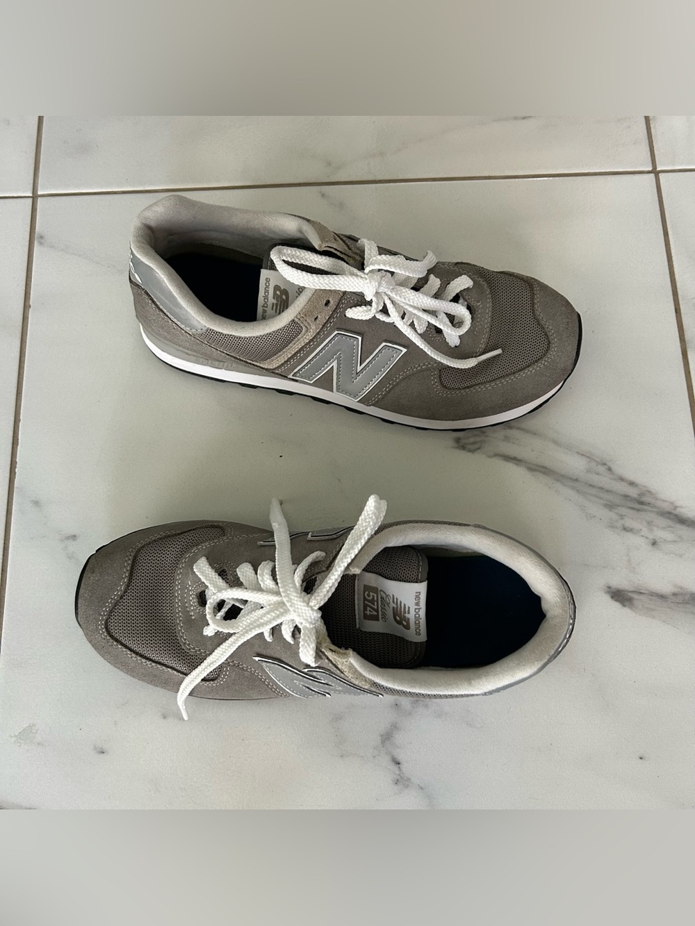 Men’s gray new balance 574 walking shoes M10